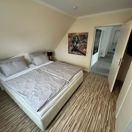 Zwei Ferienwohnungen Anker Max 5 Personen & Leuchtturm Max 4 Personen, Direkt In Steinhude Scheunenviertel, Balkon, Wlan , Privater Parkplatz, Wallbox Eksteriør bilde